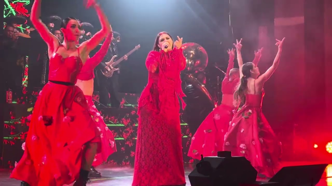 Sin Llorar - Yuridia En Vivo Desde Querétaro