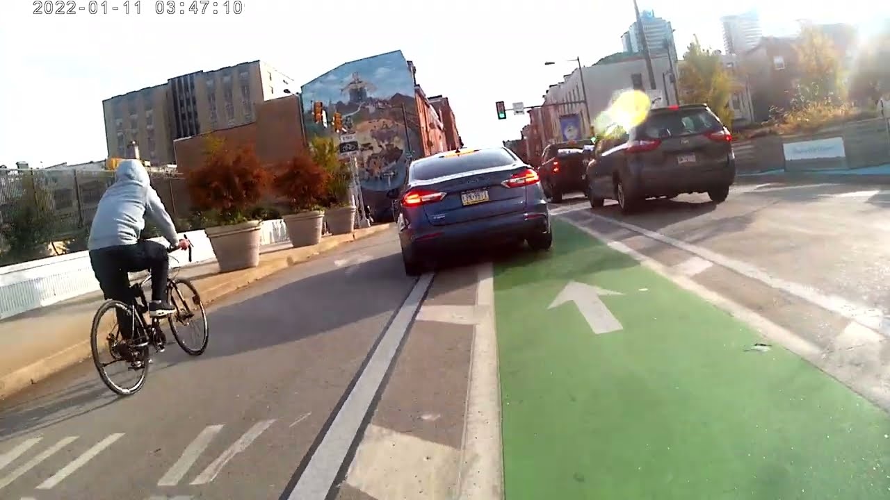 What its Really Like Bike Commuting in Philadelphia