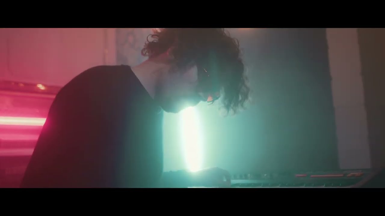 BØDENSTEDT - Arrival
