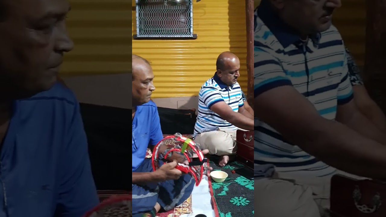 Fiji tambura bhajan by MASTER SHIU DAYAL SHARMA & dholak by Mono Sharma .. recorded by Arjesh Sami .