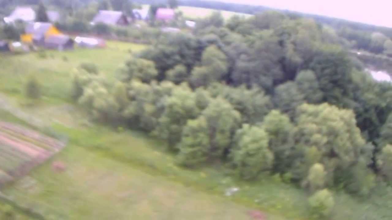 Spy Hawk над деревней