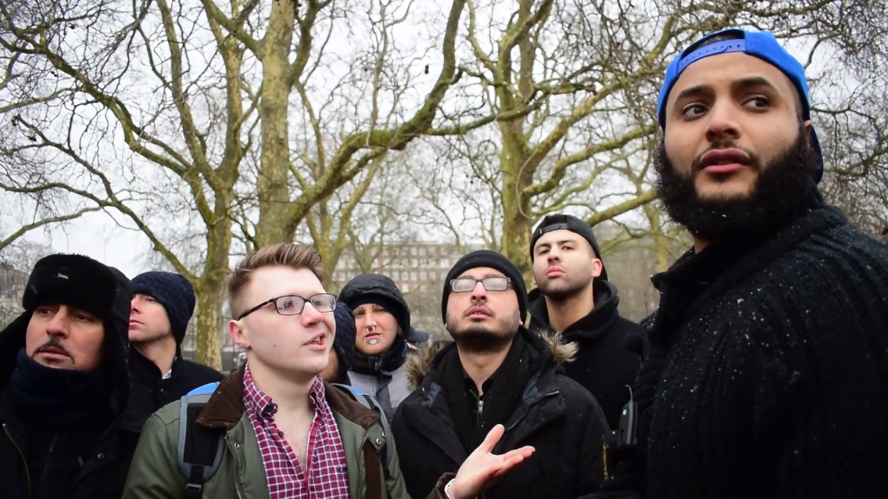 The Sun doesnt Exist! Mohammed Hijab Vs Atheist | Speakers Corner | Hyde Park