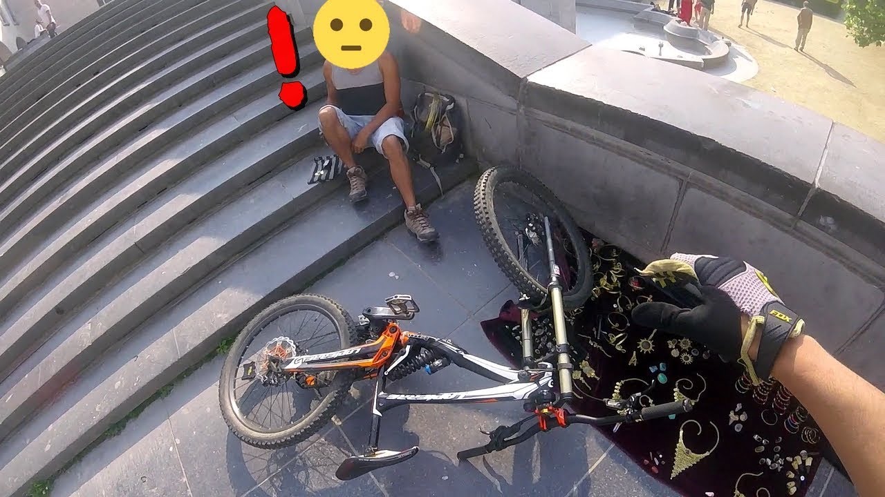 Oups d&eacute;soler... VTT URBAIN | L'art de la connerie 😂 Wheeling-Manual