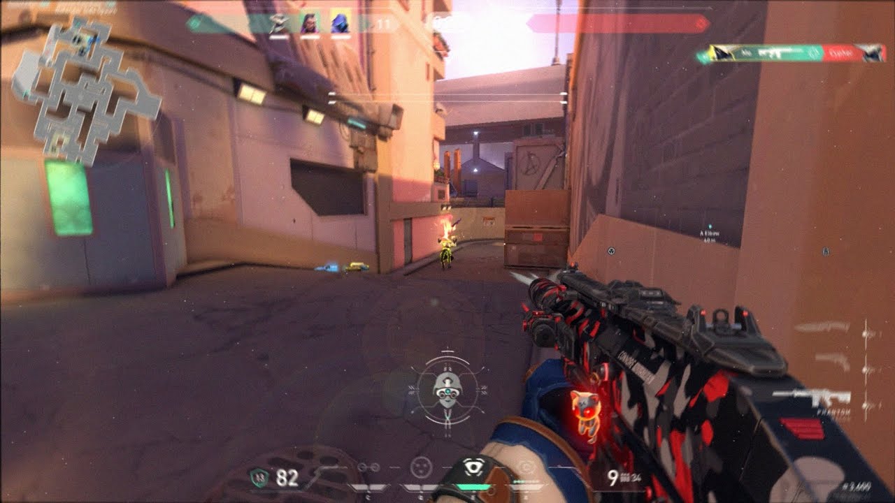 Playing Valorant, but using Logitech G PRO X Superlight 2 + G740 Mousepad