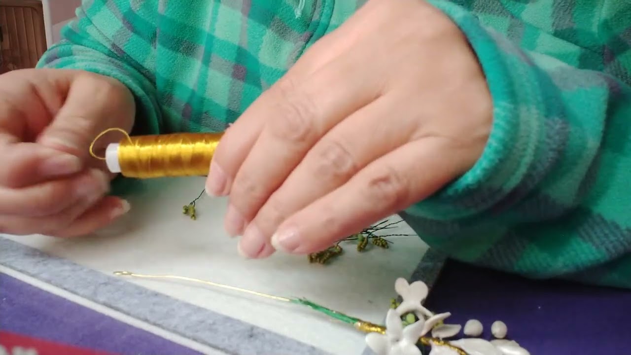 Montando el tocado....primeros pasos. 