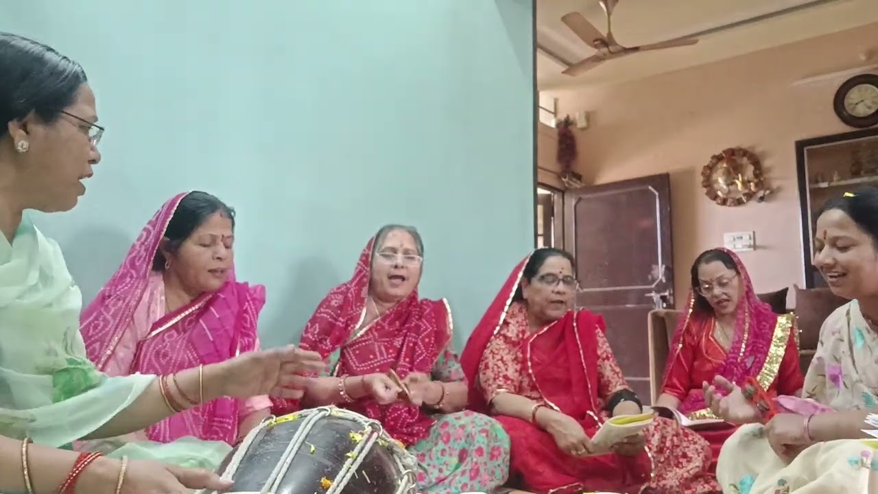 भजन की  लय के साथ सुंदरकांड पाठ