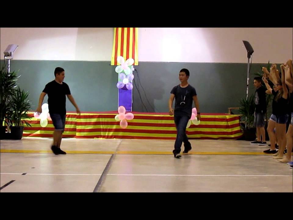 Escola Sant Miquel de Deltebre. Comiat alumnes de 6è. Curs 2013/14. Recull de coreografies