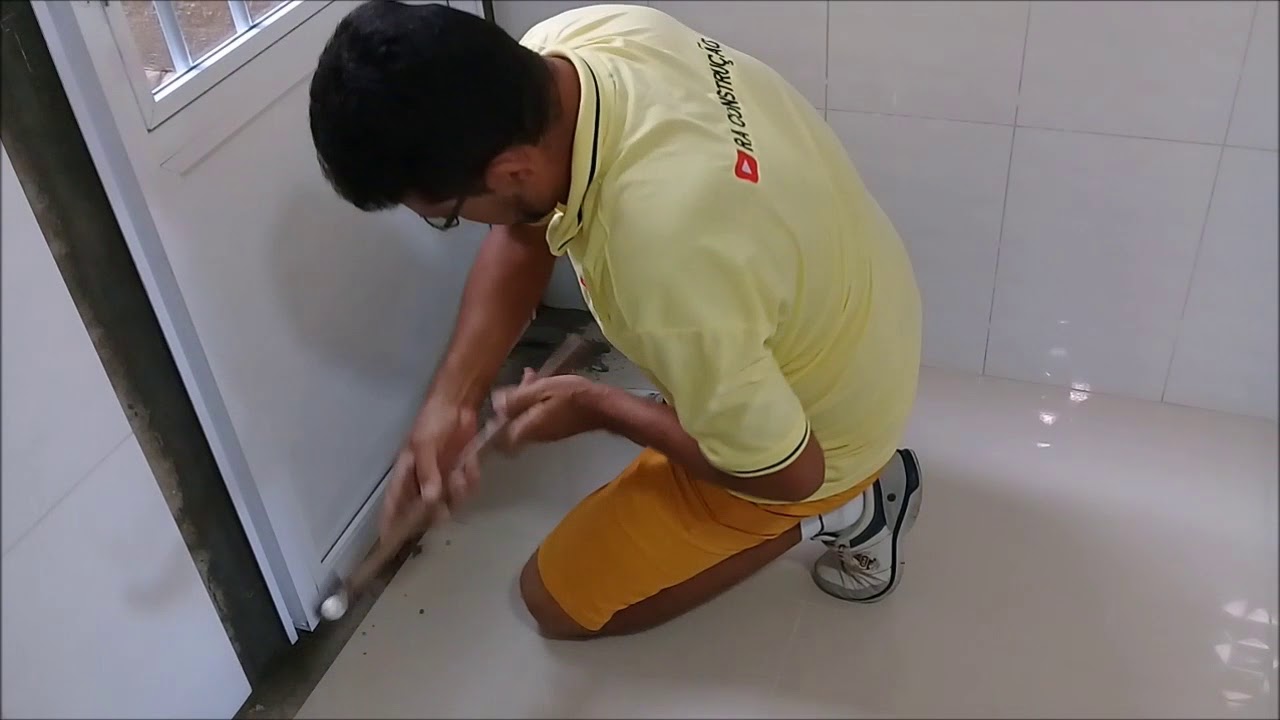 INSTALAÇÃO DA PORTA DE ALUMÍNIO COM DICAS DE COMO INSTALAR - RA CONSTRUÇÃO