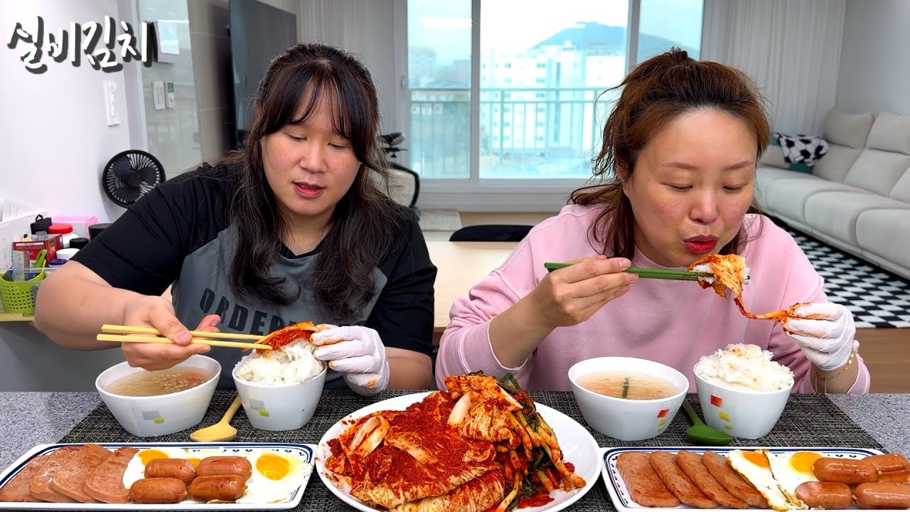 실비김치는 흰쌀밥, 스팸, 계란후라이 조합이 제일 맛있음!
