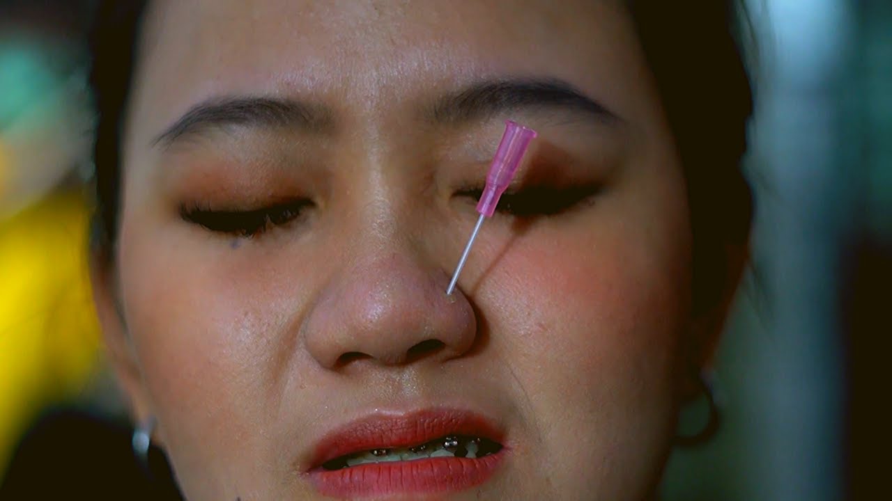 👃 Sisi mana yang tepat untuk menindik hidung wanita? | Tindik Hidung - Nostril Piercing