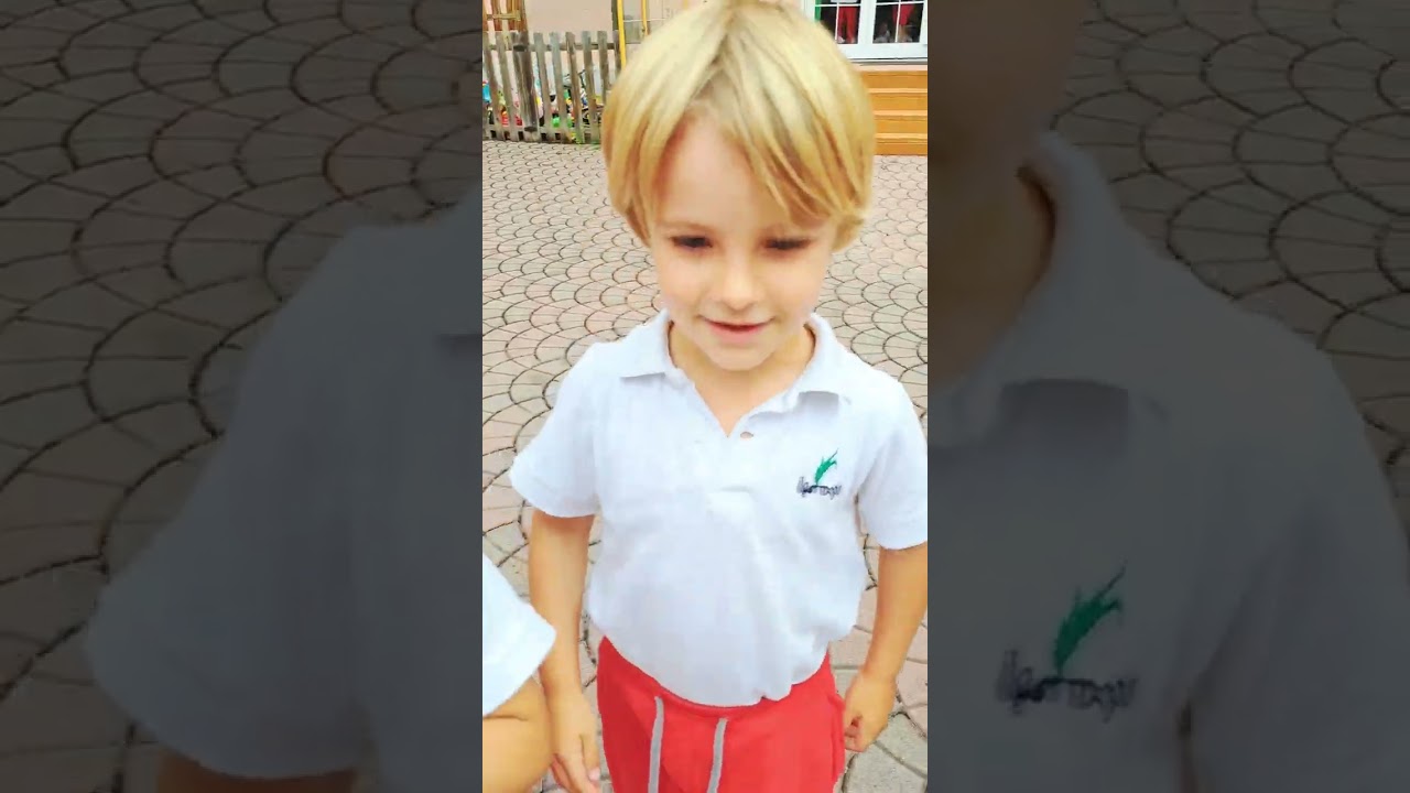 La danza della Grecia ballata in cerchio