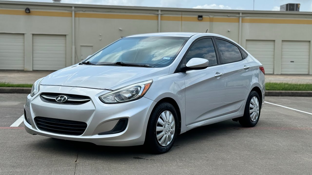 2015 Hyundai Accent full review