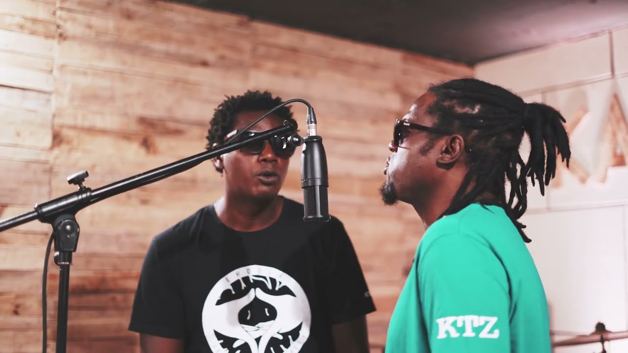 REALFASS FT BLAKKAYO (LA.O)