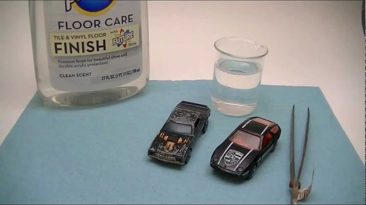 Удаляем царапины и запотевание с пластиковых стекол винтажных машинок Hot Wheels