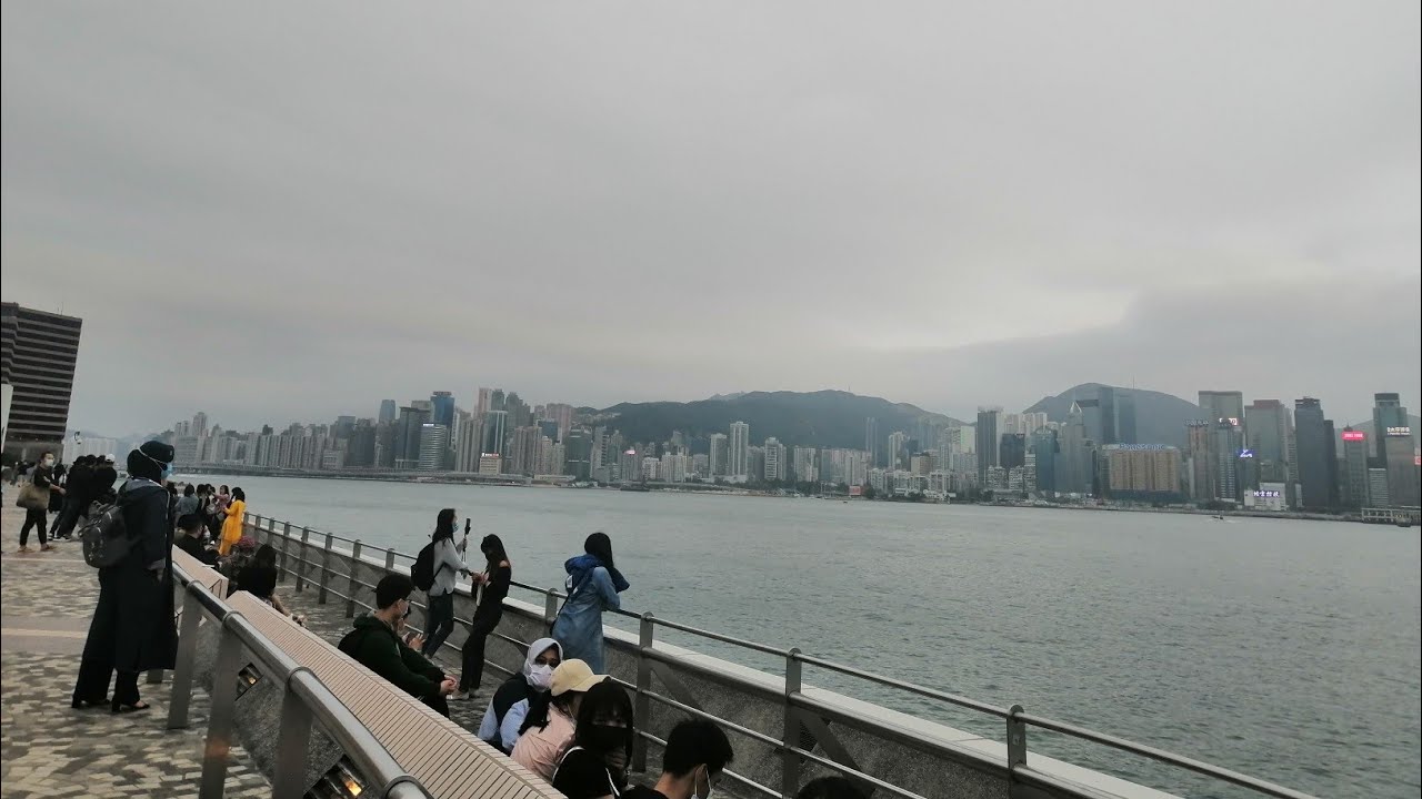 Spectacular Seaside View of Hongkong