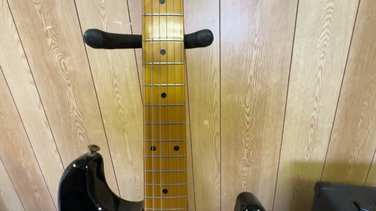 fender japn エレキギター　改造品　音出し状況