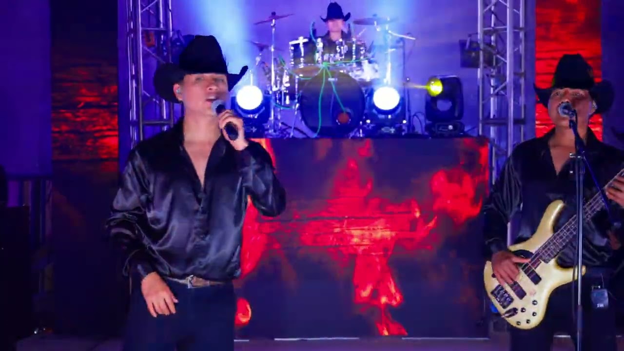 No Quería Venir Y Ahora No Me Quiero Ir =GRUPO VERIDICO= EN VIVO