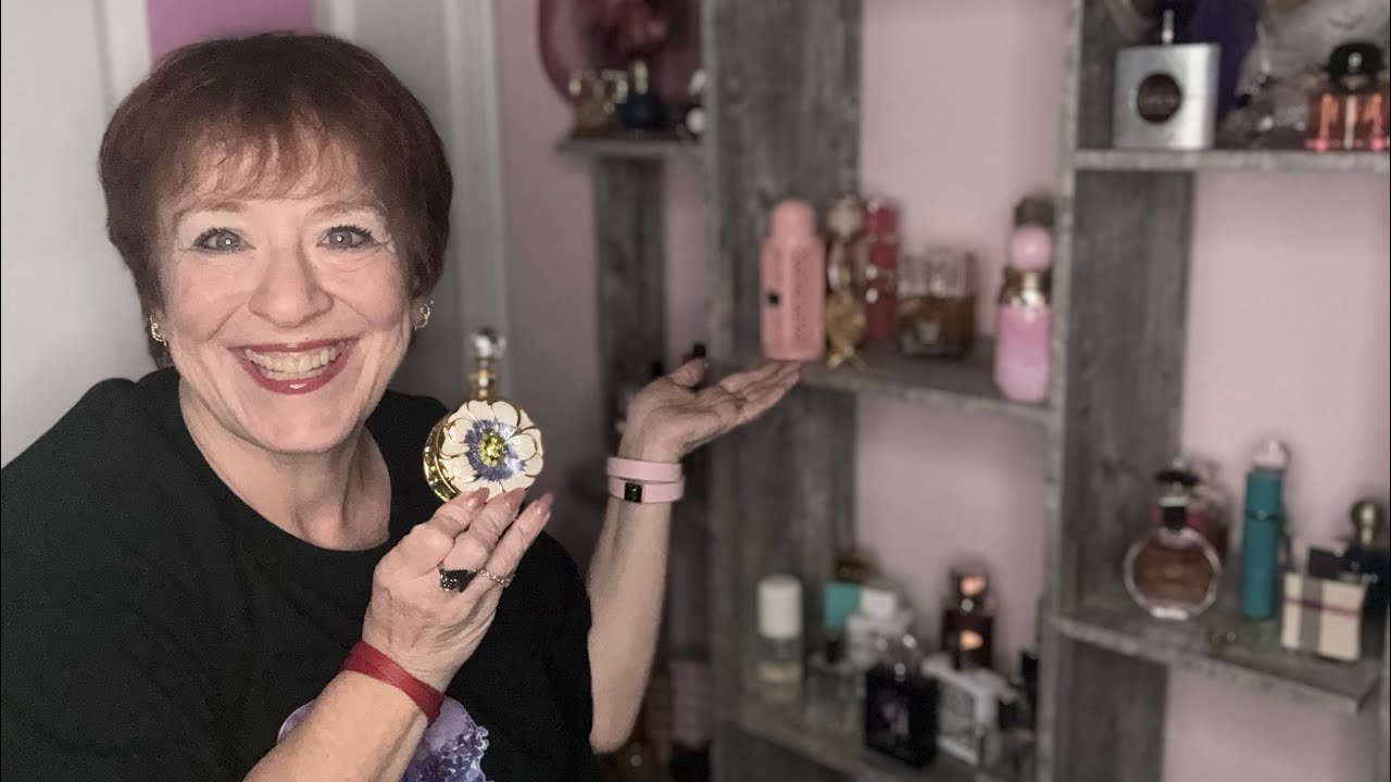 ASMR - Perfume/fragrances-my new obsessions-Arabian/middle eastern perfumes-describing & trying them