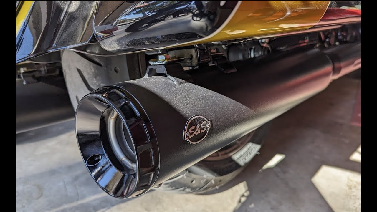 S&S GNX vs Stock - Short Comparison