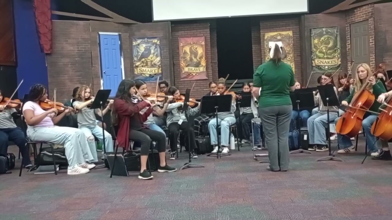 Jasmine after school violin jam