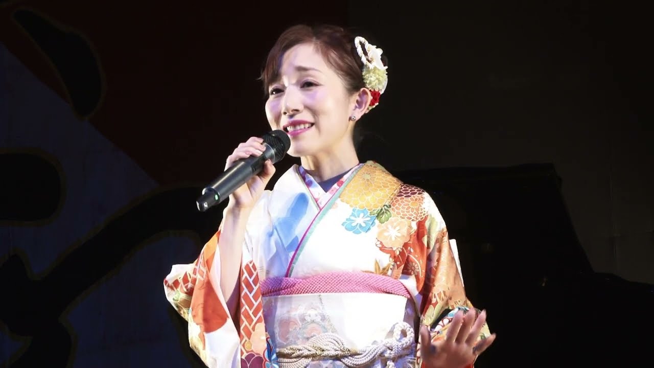 きもの美女たちが歌います！ 冬の夜 いのちの歌 など
