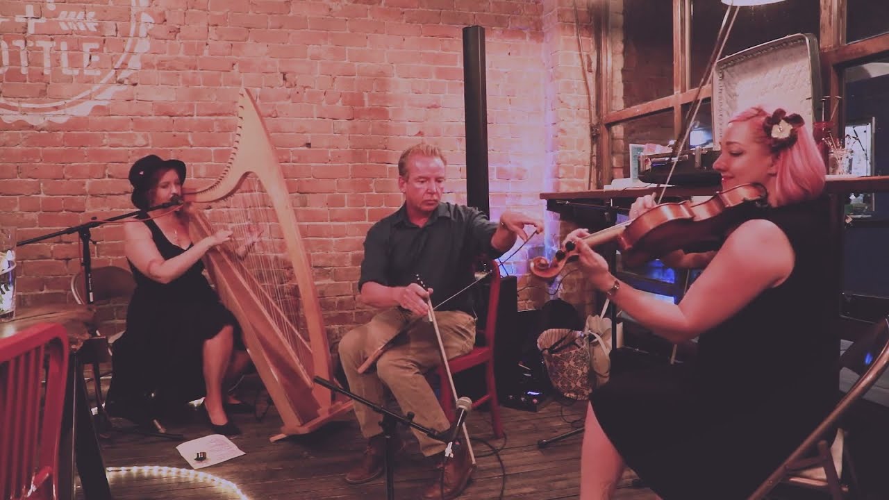 Hatpin Duo (feat. Johnny O'Halloran) 
