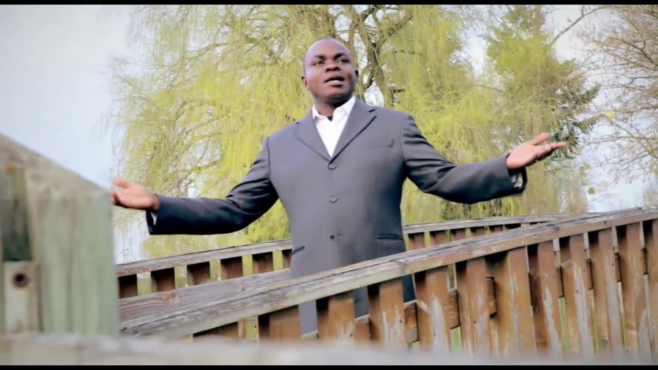 Nakokumisayo Fr. Lambert KALOMBA clip officiel