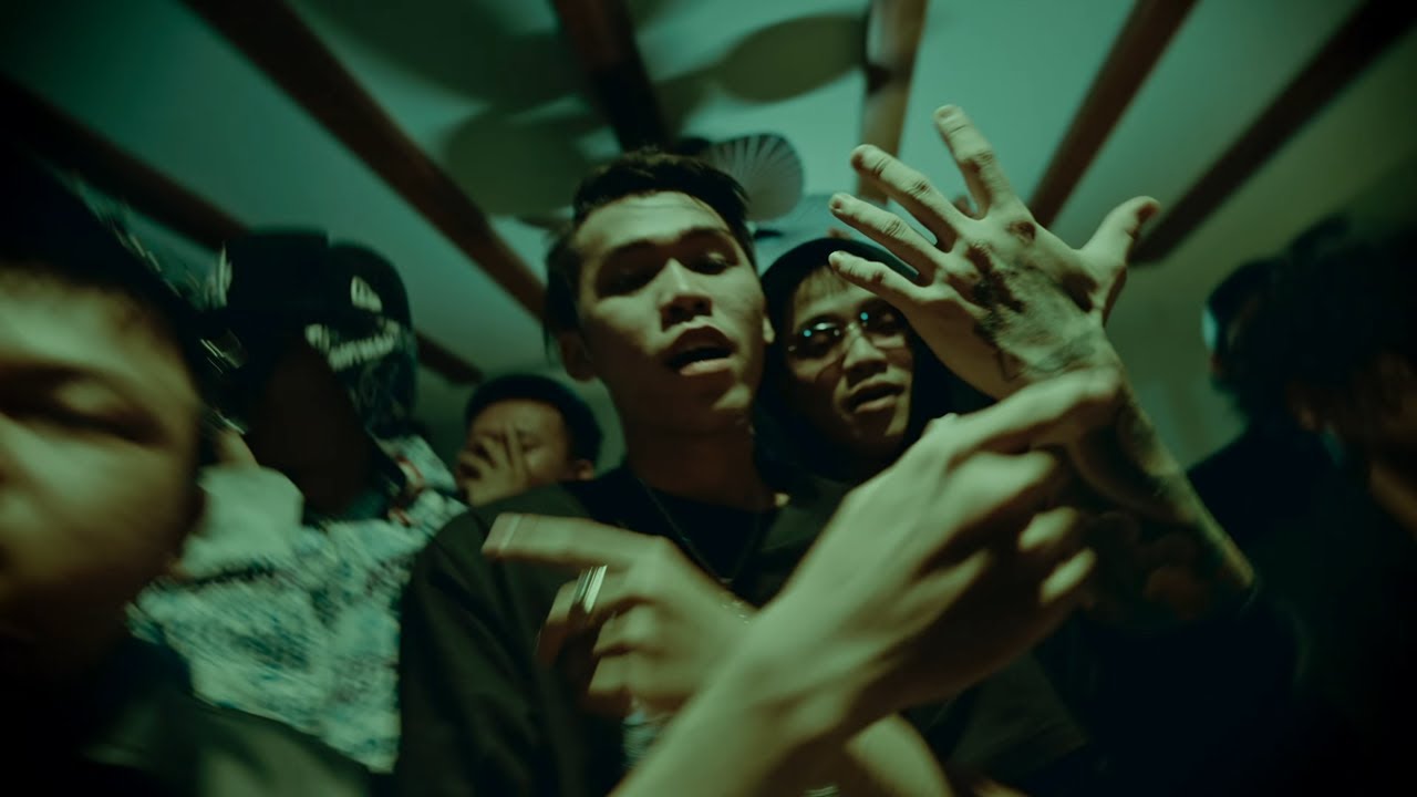 XL - AHH POW (OFFICIAL MUSIC VIDEO)