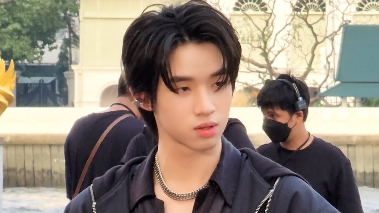 (Fancam) Project Alpha - Happening Stage, Iconsiam (Hong Focus)