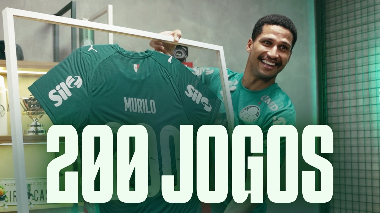 MURILO COMPLETA MARCA HISTÓRICA E RECEBE HOMENAGEM