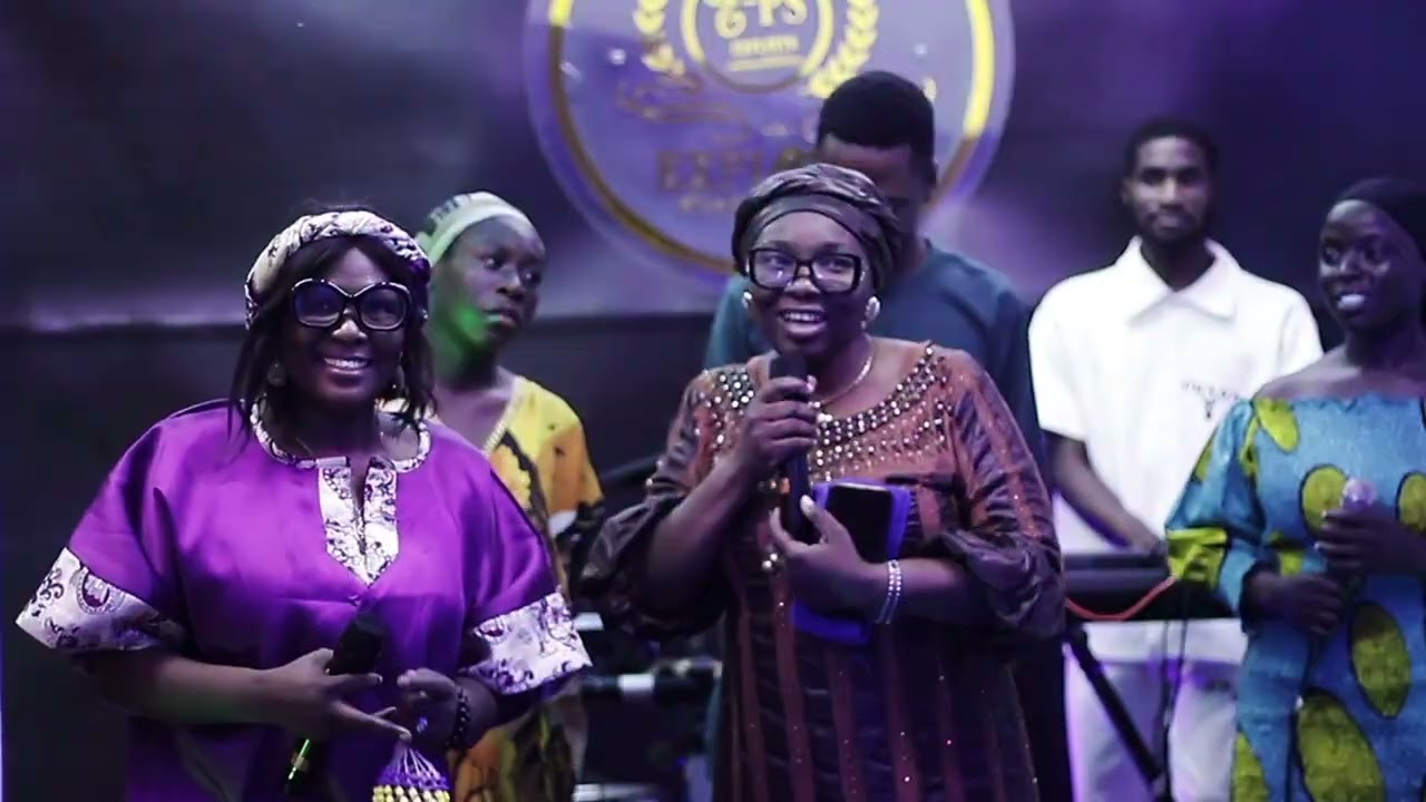 October online praise FT Pastor Mrs Abigael Modupe Bidi tagged PUSH. PRAISE UNTIL SOMETHING HAPPENS 