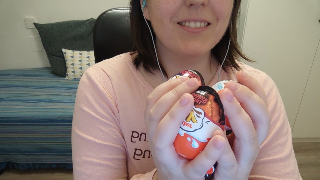 ASMR Abriendo huevos de Stranger Things