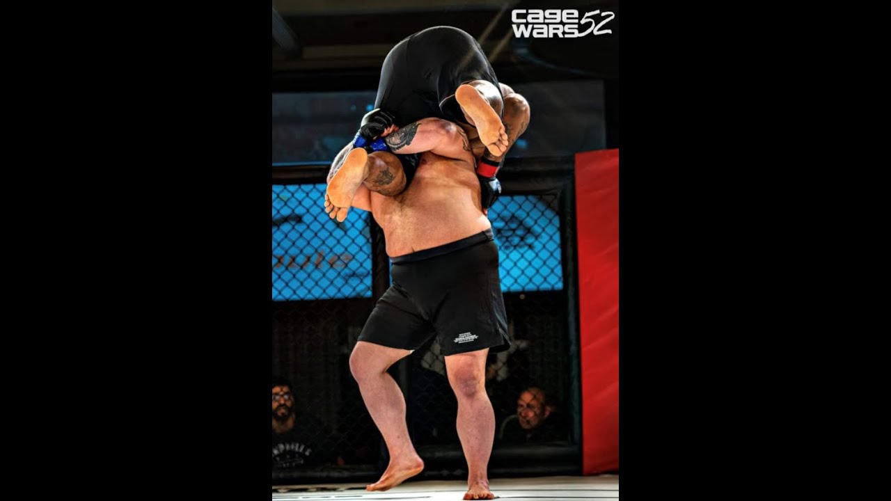 Madman Moses ...slams #mma #cagewars #mmafighter #slam