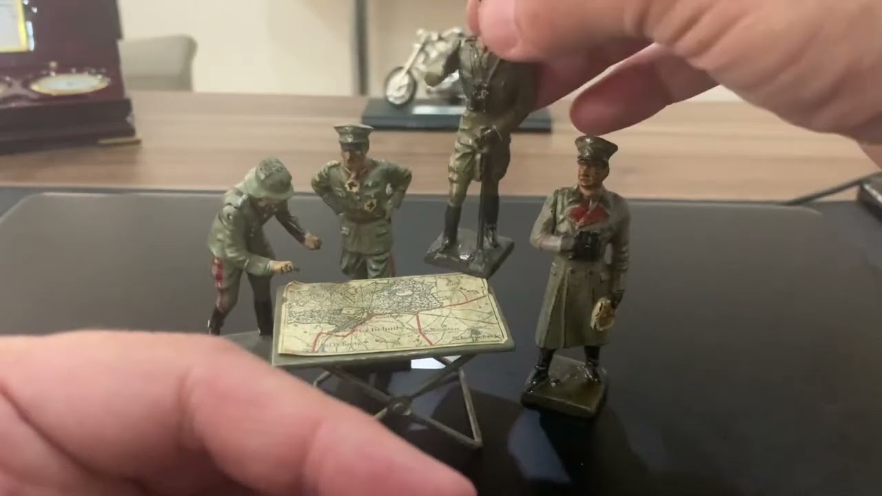 Генеральный Штаб Германии от Фирмы Линеол / Lineol prewar General Staff Toy soldiers