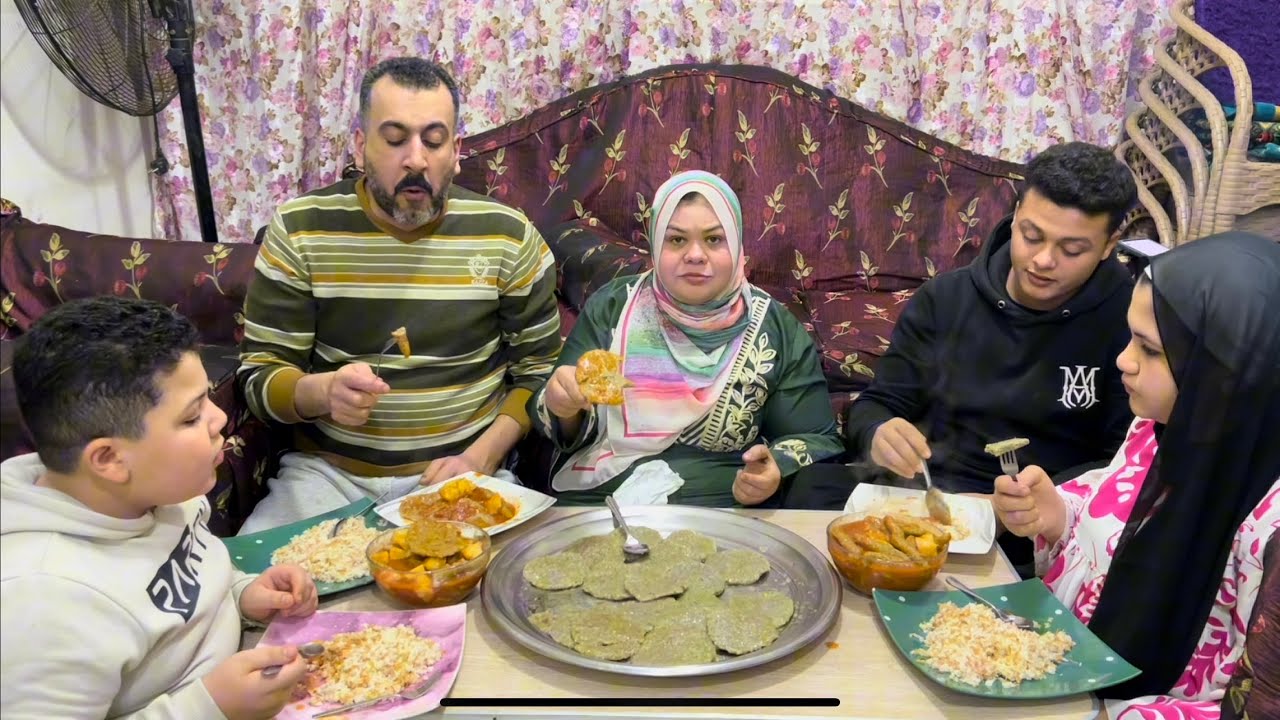 ام جني ياحافر حفرة السوء احفرها علي مقاسك بكره الدنيا بتدور وبتوقع فيها علي راسك🤣🤣🤣🤣