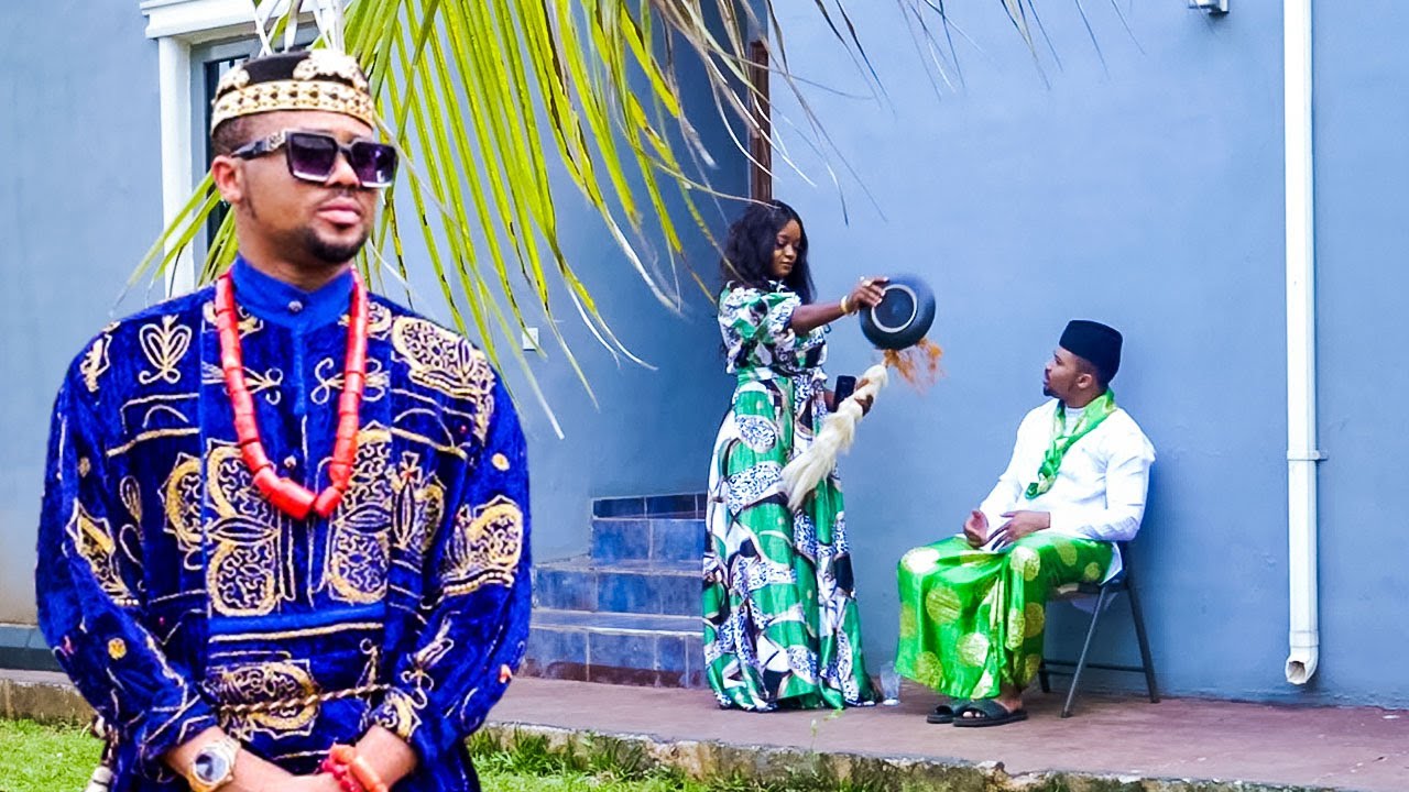 D ARROGANT PRINCESS NEVER KNEW THE ROYAL GUARD SHE HUMILATED IS A PRINCE IN DISGUISE