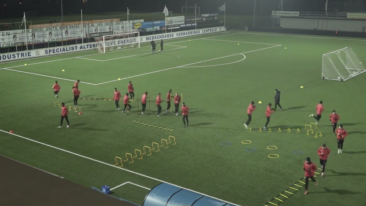 Kozakken Boys training sessie | warming-up | 4:4 tournament |