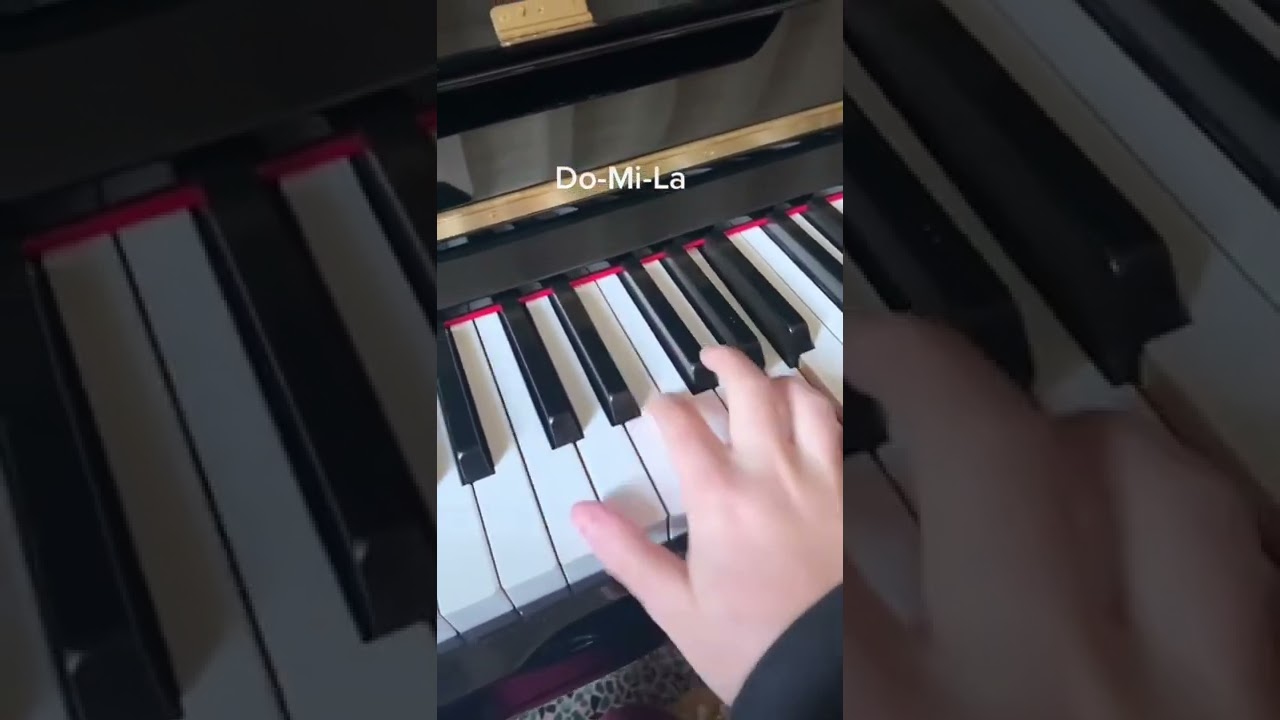 Come fare i fighi al pianoforte🎹 #pianoforte #shorts #imparaconyoutube