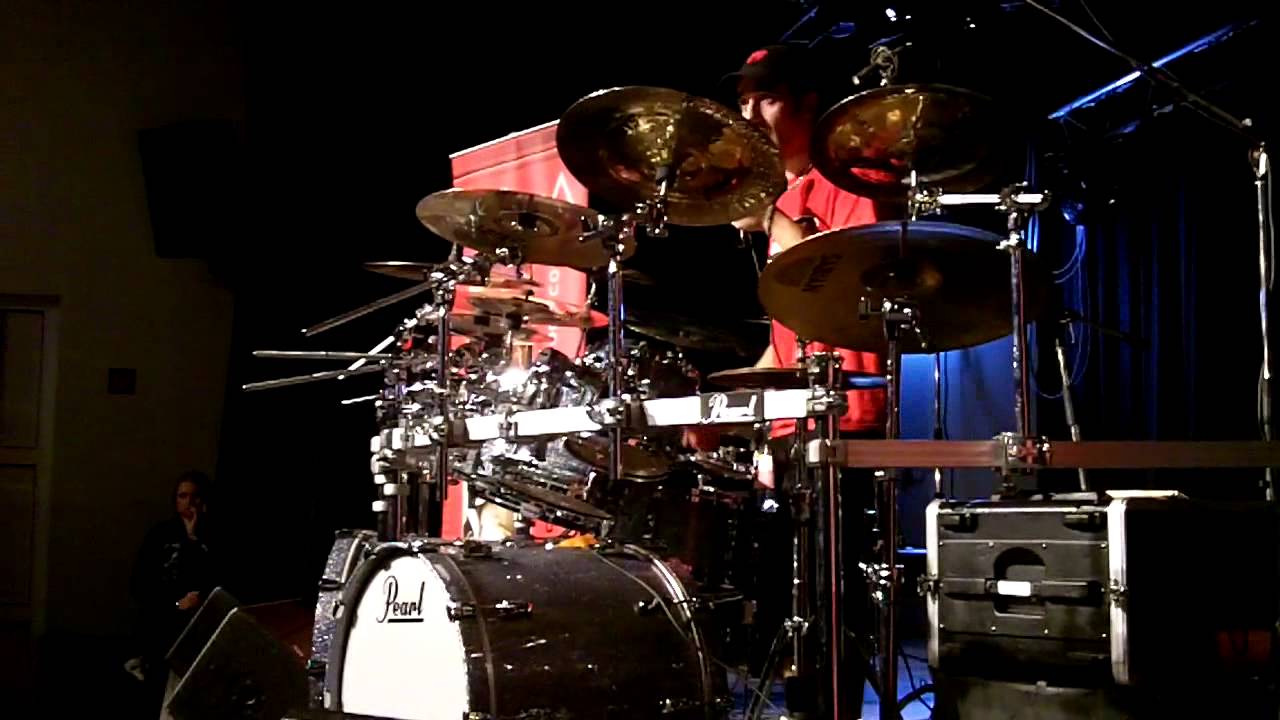 George Kollias on triggers and drum tuning [HD] - Clinic 2010