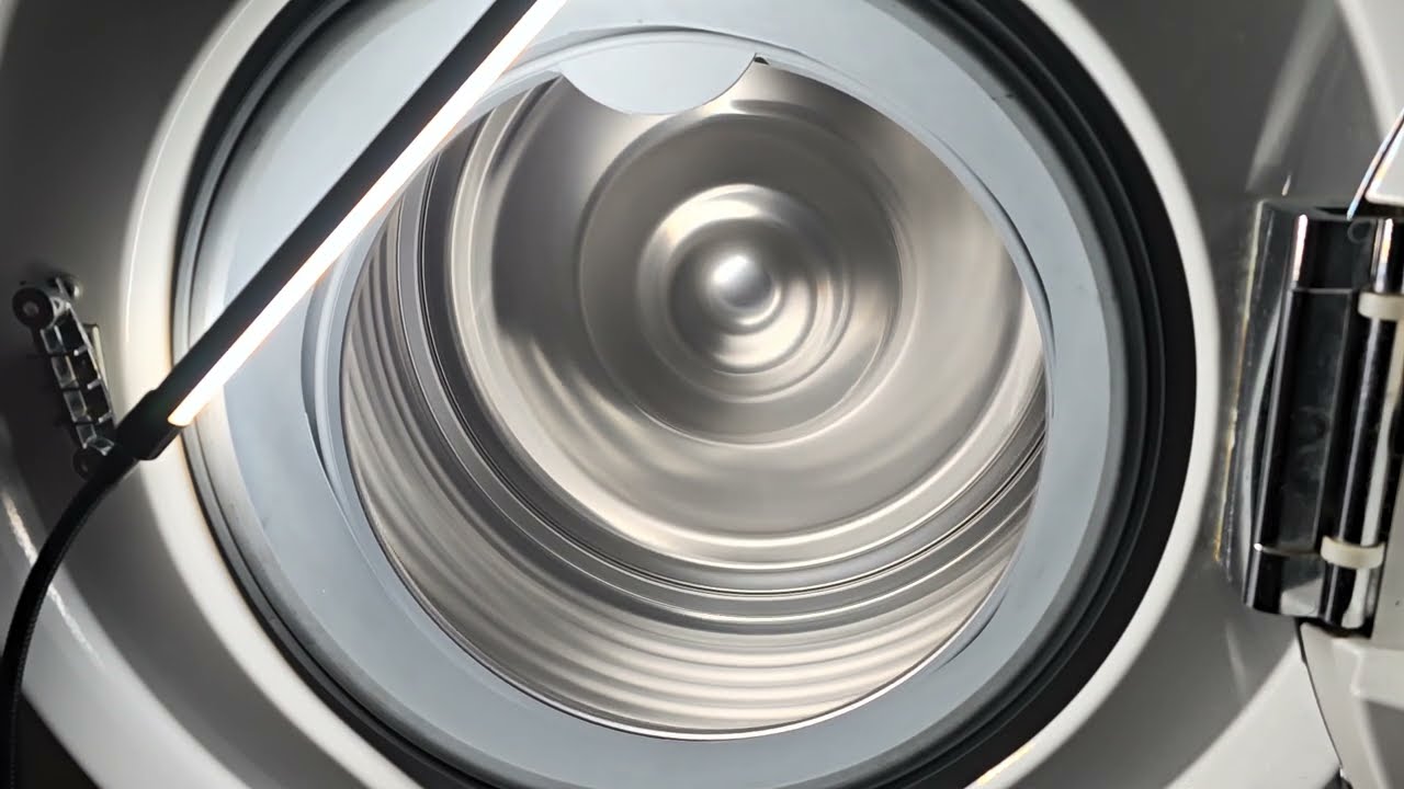 Miele W4144 - Spin 1600rpm With Open Door 