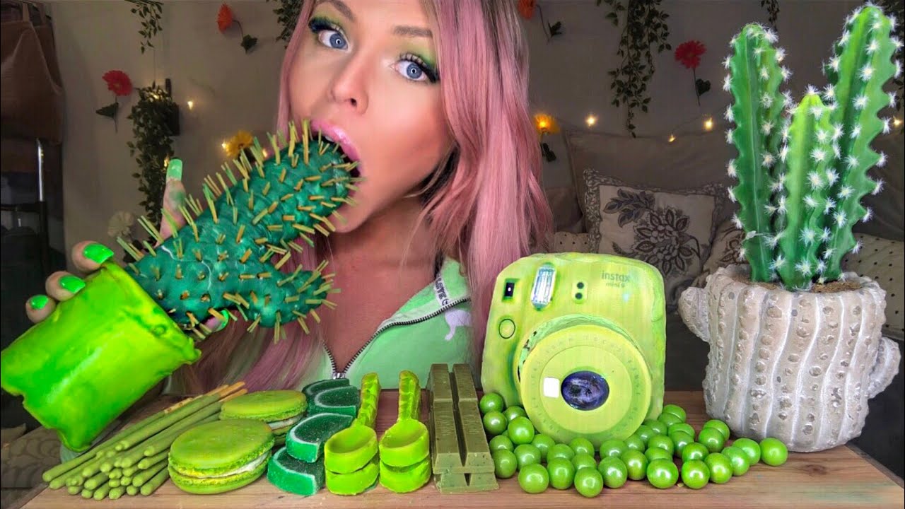 ASMR GREEN FOOD EDIBLE CACTUS PLANT (FAKE), INSTAX POLAROID CAMERA FUJIFILM, SPOONS MUKBANG 먹방