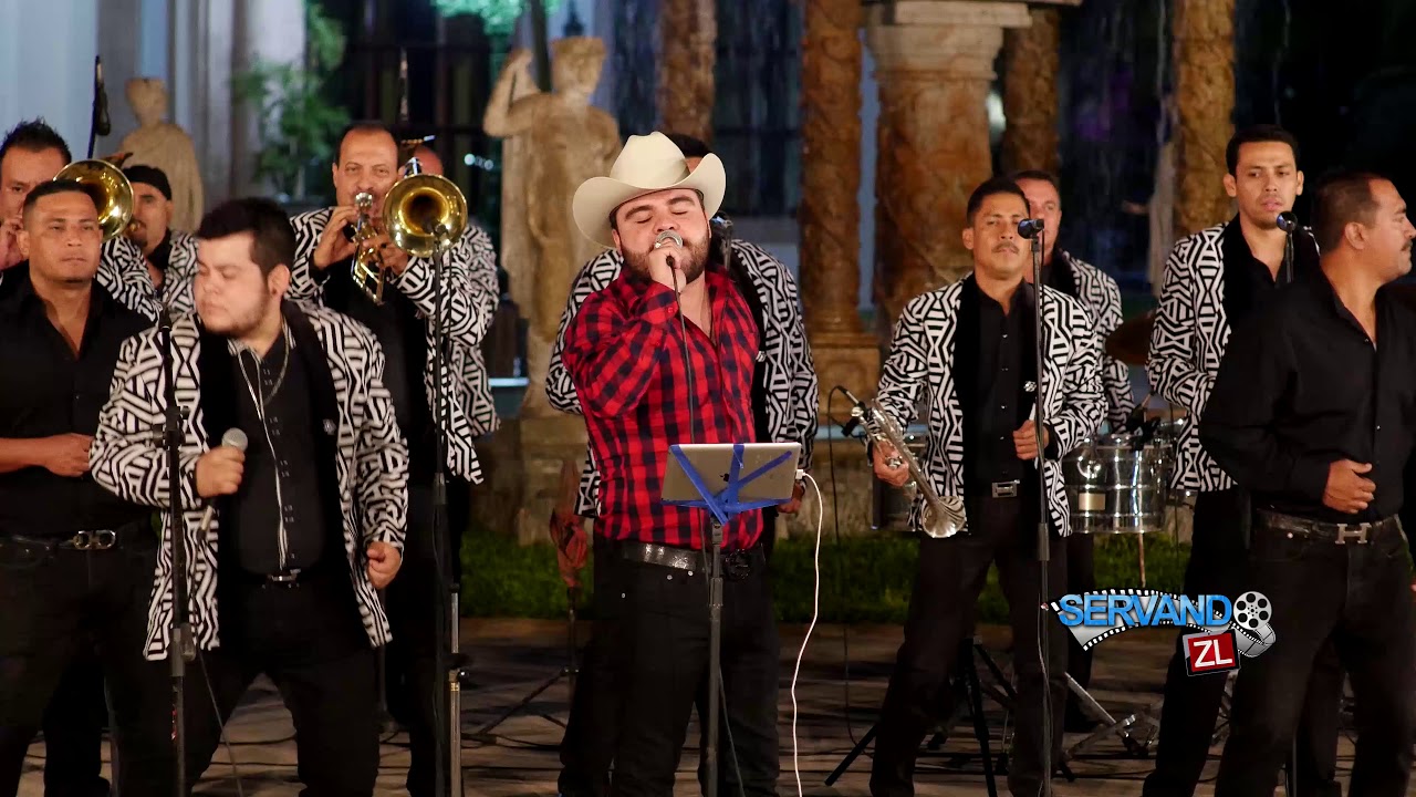 Abelardo Retamoza Ft Los Chavalones De Cosala Ft Tierra Blanca - El Descuido Del Águila En Vivo 2018