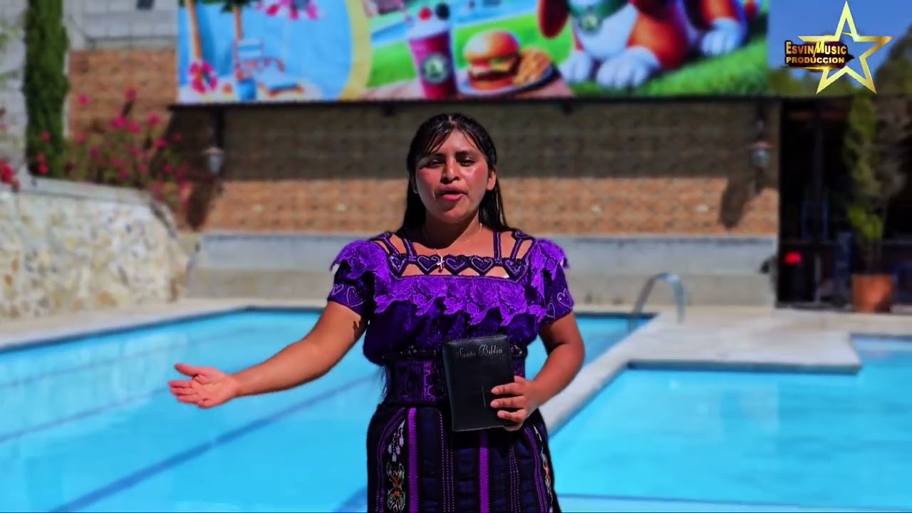 Solista Cristina Sanchez. Yo Le Alabo De Corazón 