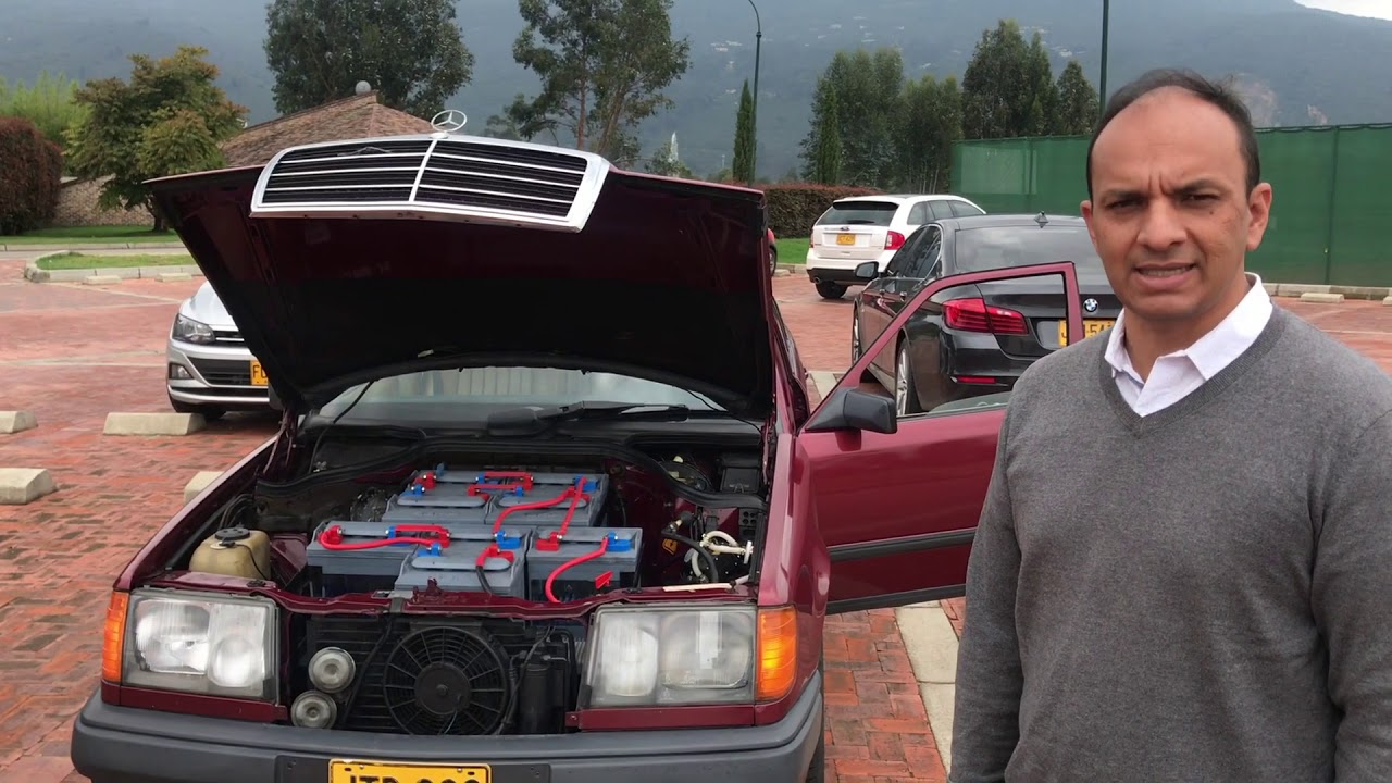 Mercedes 230 TE convertida a eléctrica