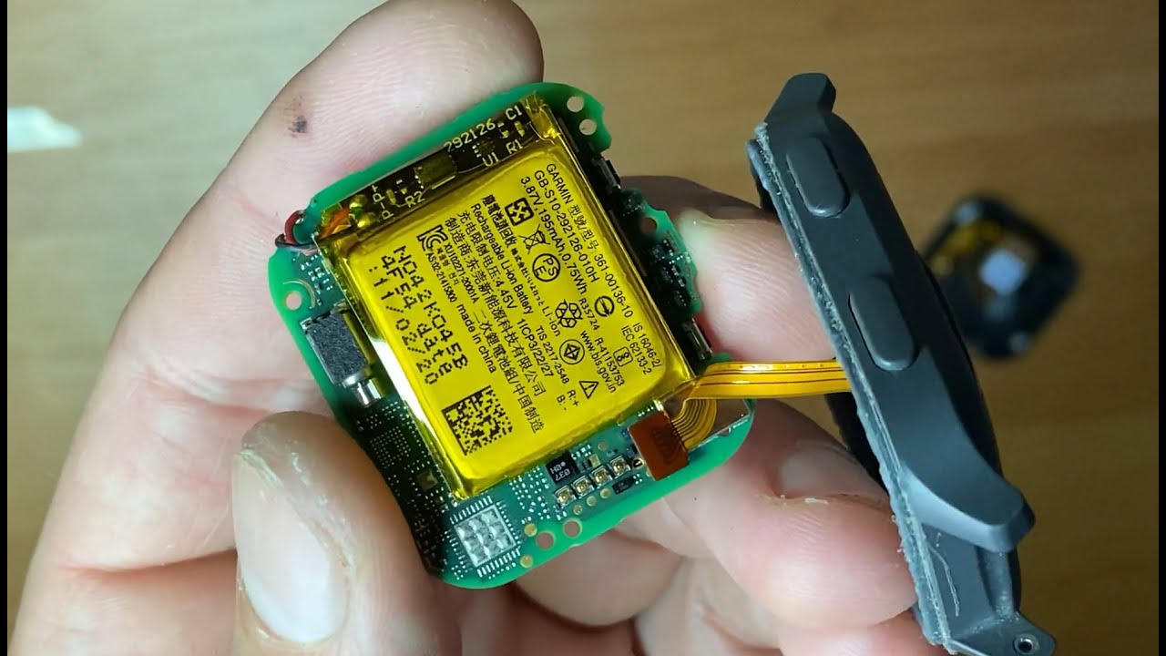 Garmin Venu SQ - disassembly - battery replacing