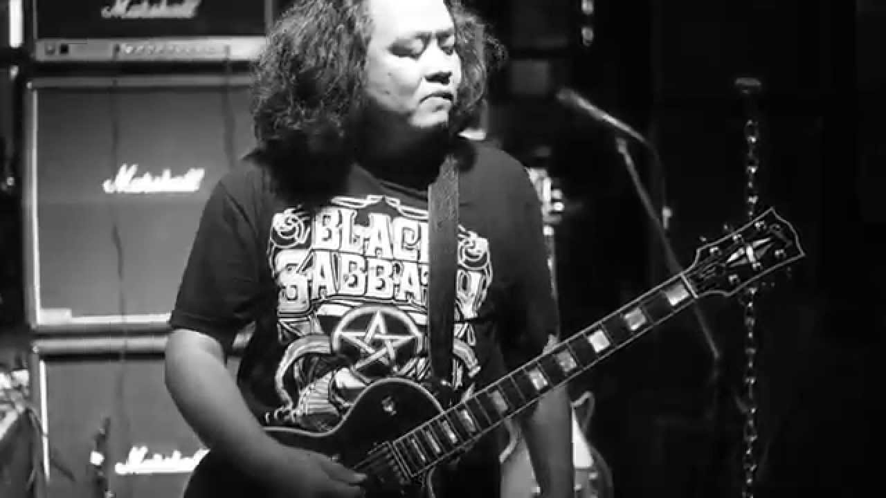 Tornado - No More Tears (Ozzy Osbourne Cover) live at Parking Toys