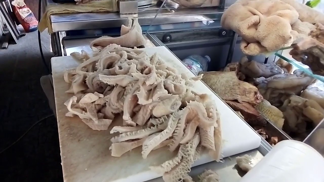 Street Food - L'arte del taglio della trippa a Palermo
