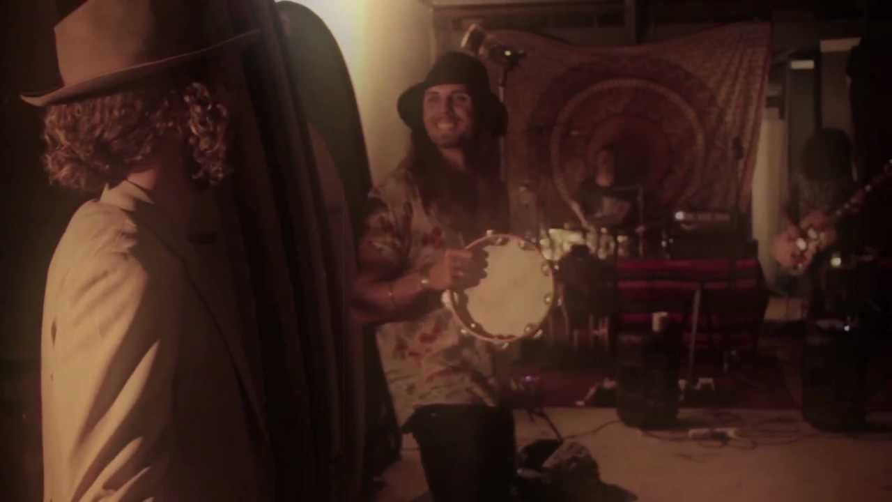 Andrew Stockdale Shed Sessions ... Intro Jam