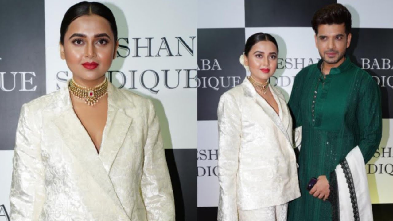 Tejasswi Prakash & Karan Kundra Attend Baba Siddique Iftaar Party 😍🔥📸