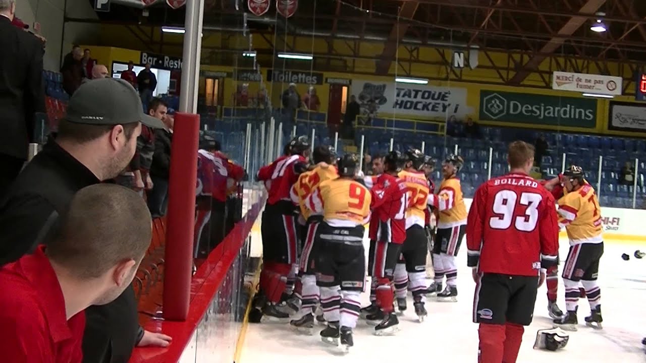 M&ecirc;l&eacute;e G&eacute;n&eacute;rale (Warm up) &Eacute;perviers de Sorel-Tracy vs Cool FM de St-Georges